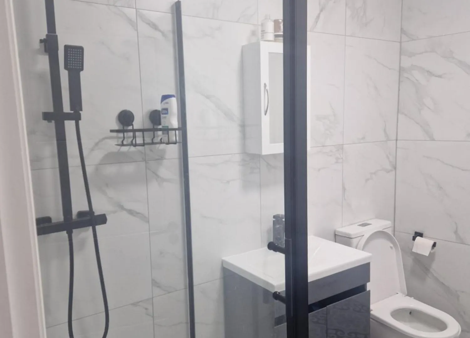 Guest house Blake Close House Dagenham United Kingdom